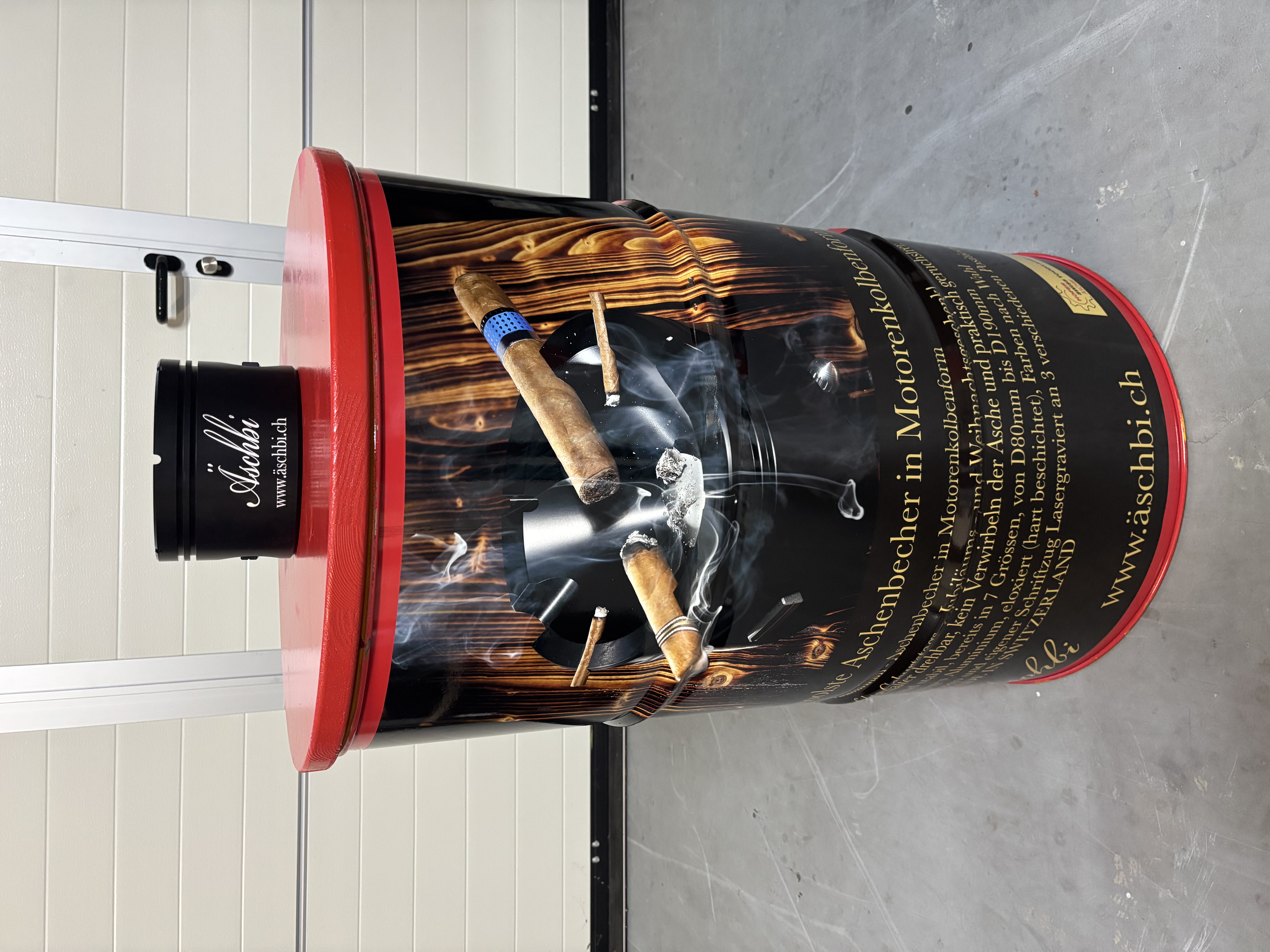 Set Aschenbecher D190 mit Bartisch Platte klein